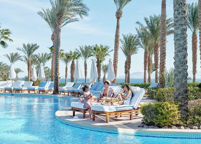 Four Seasons Sheikh Resort