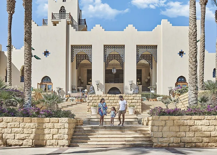 Four Seasons Sheikh 5*
