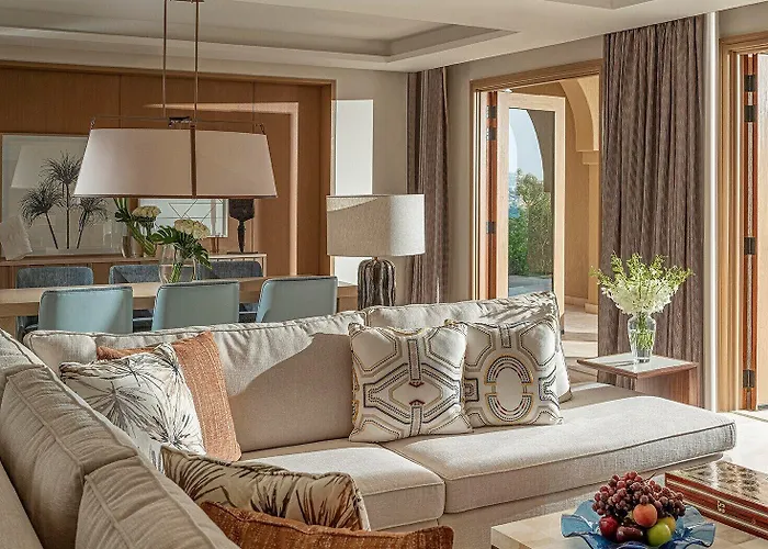 Four Seasons Sheikh Resort